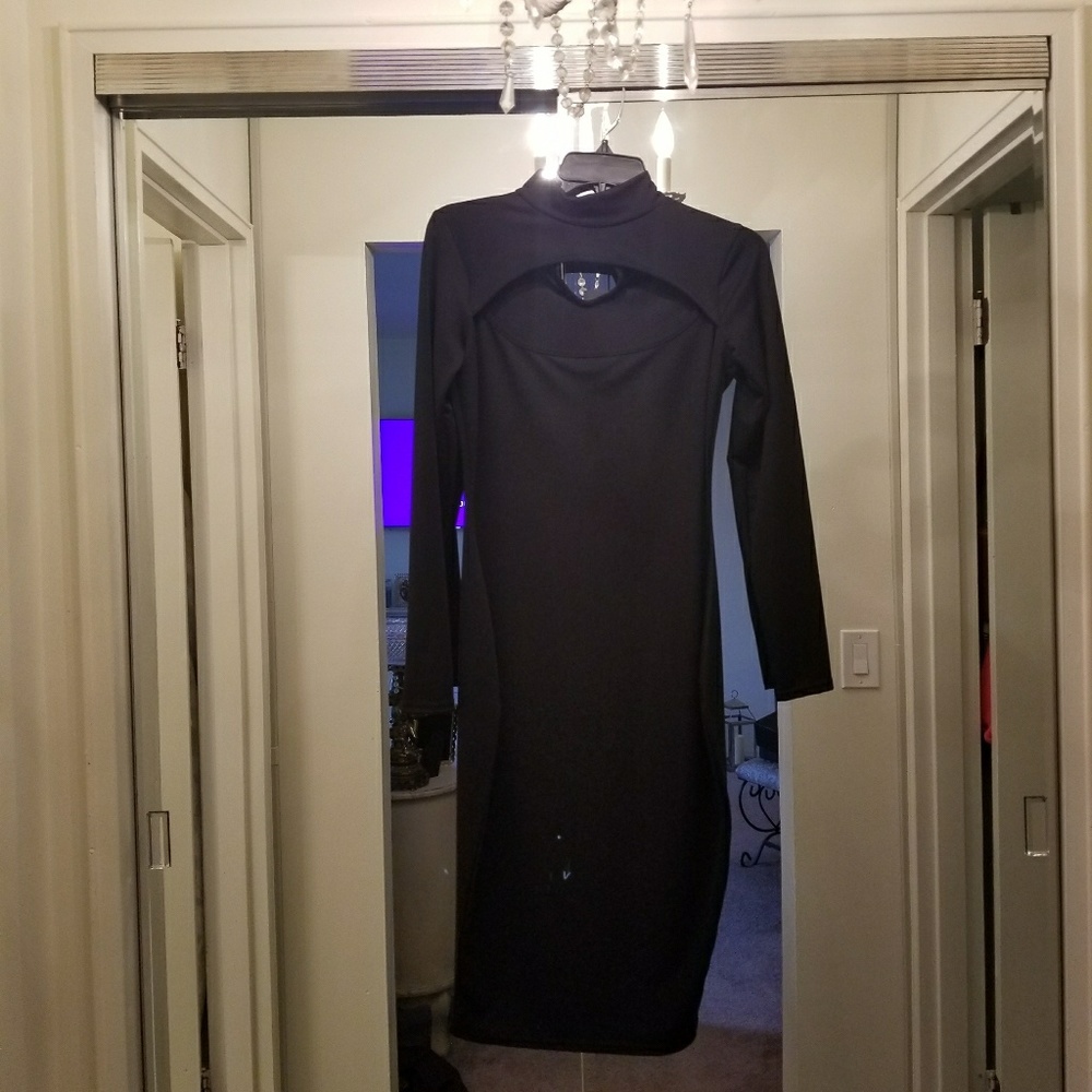 Pretty Little Thing Black Dress